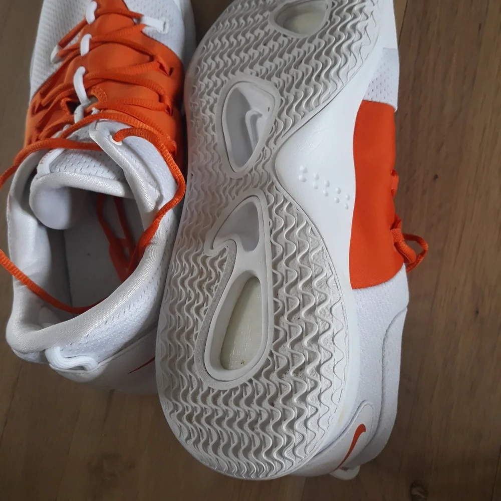 Nike Hyperdunk X Low TB White/Orange Basketball Shoes Size 17.5 AT3867-103 Rare - Picture 5 of 7